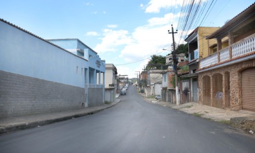 Barra Mansa: Bairro Nova Esperança recebe serviço de asfaltamento